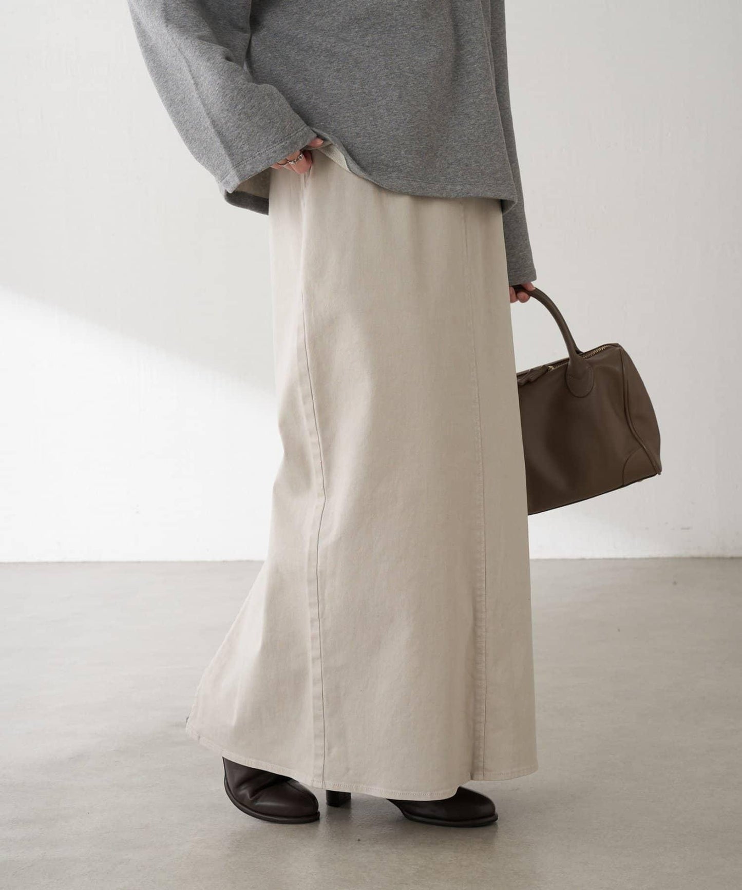 【彈力面料◎】Q.anos 修身牛仔半身裙