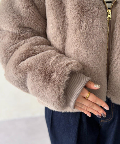 仿皮草拼接羊羔絨夾克