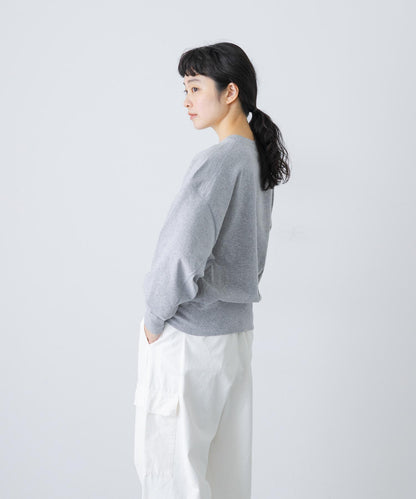 開口式圓領套頭衫