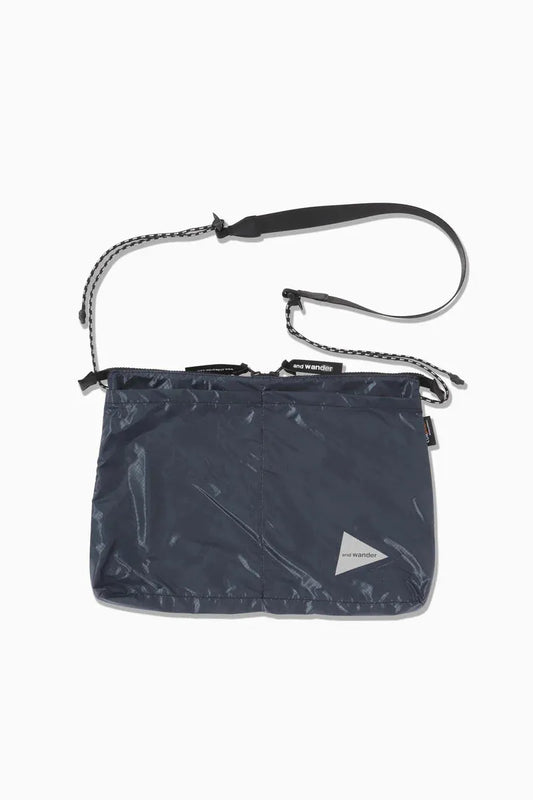 and wander sil 單肩小包