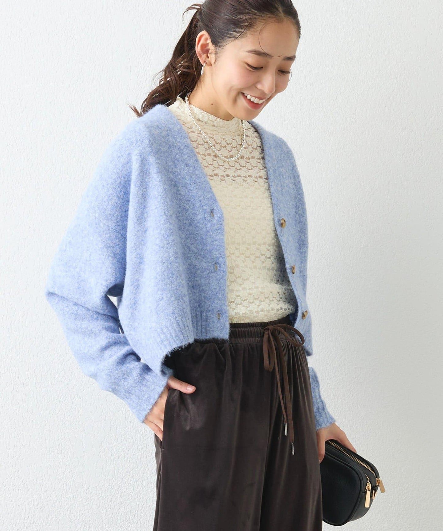 柔軟觸感狐狸絨V領開衫