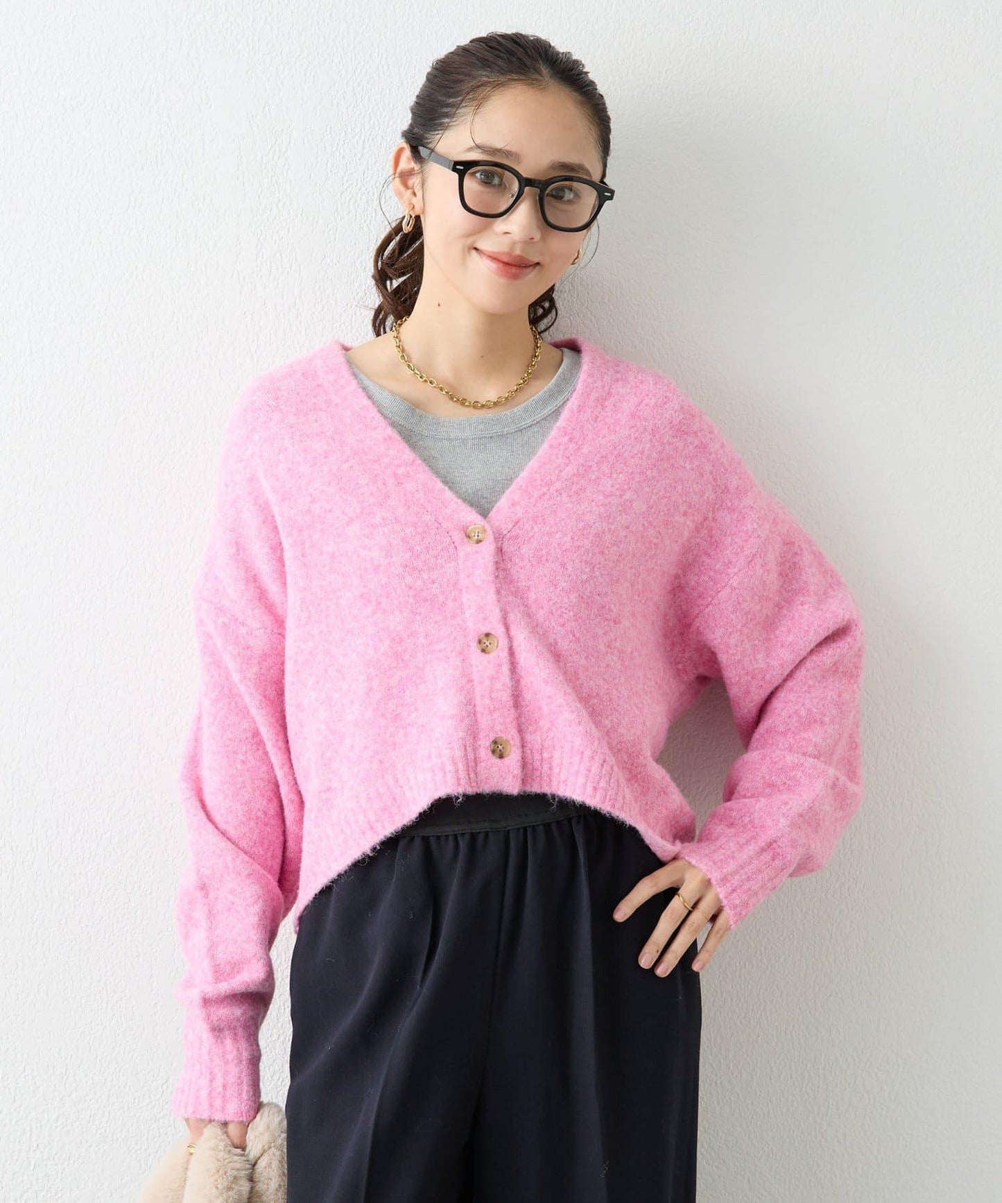 柔軟觸感狐狸絨V領開衫