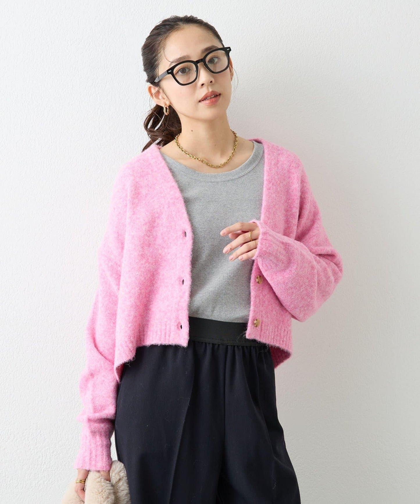 柔軟觸感狐狸絨V領開衫