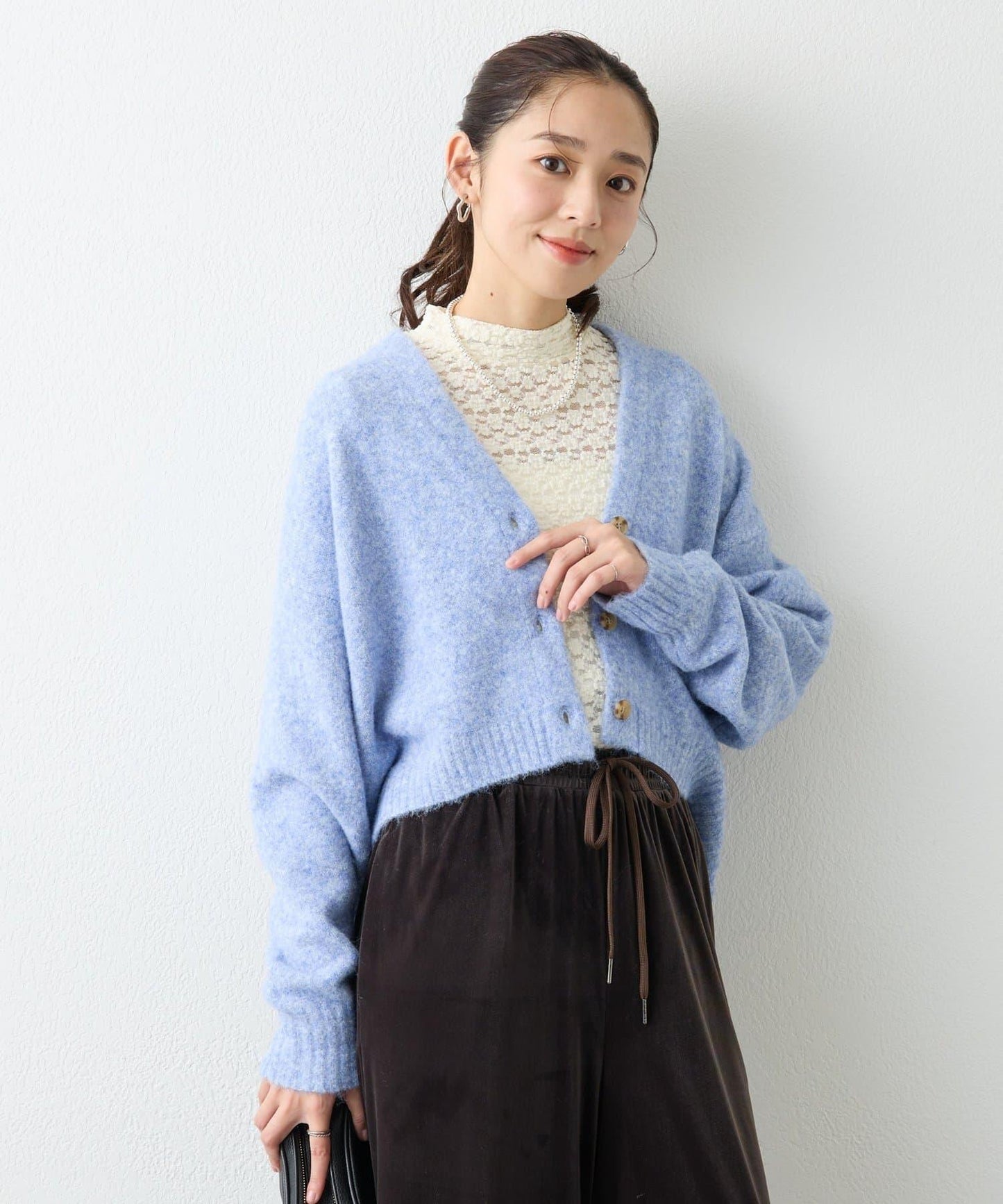 柔軟觸感狐狸絨V領開衫