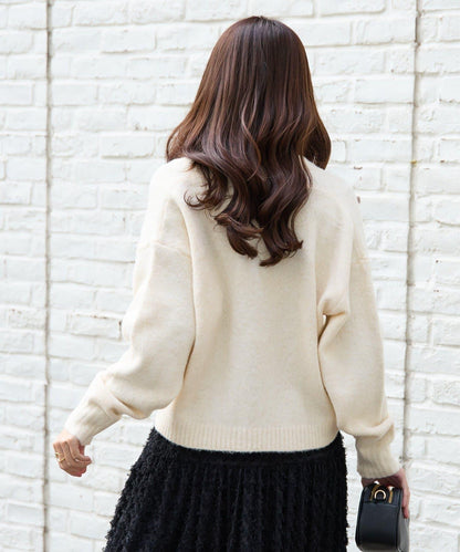 柔軟觸感狐狸絨V領開衫