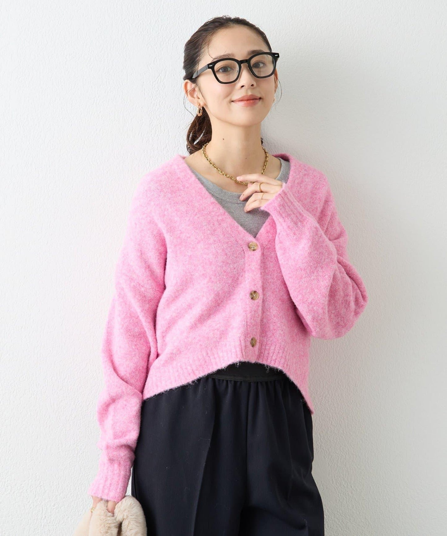 柔軟觸感狐狸絨V領開衫