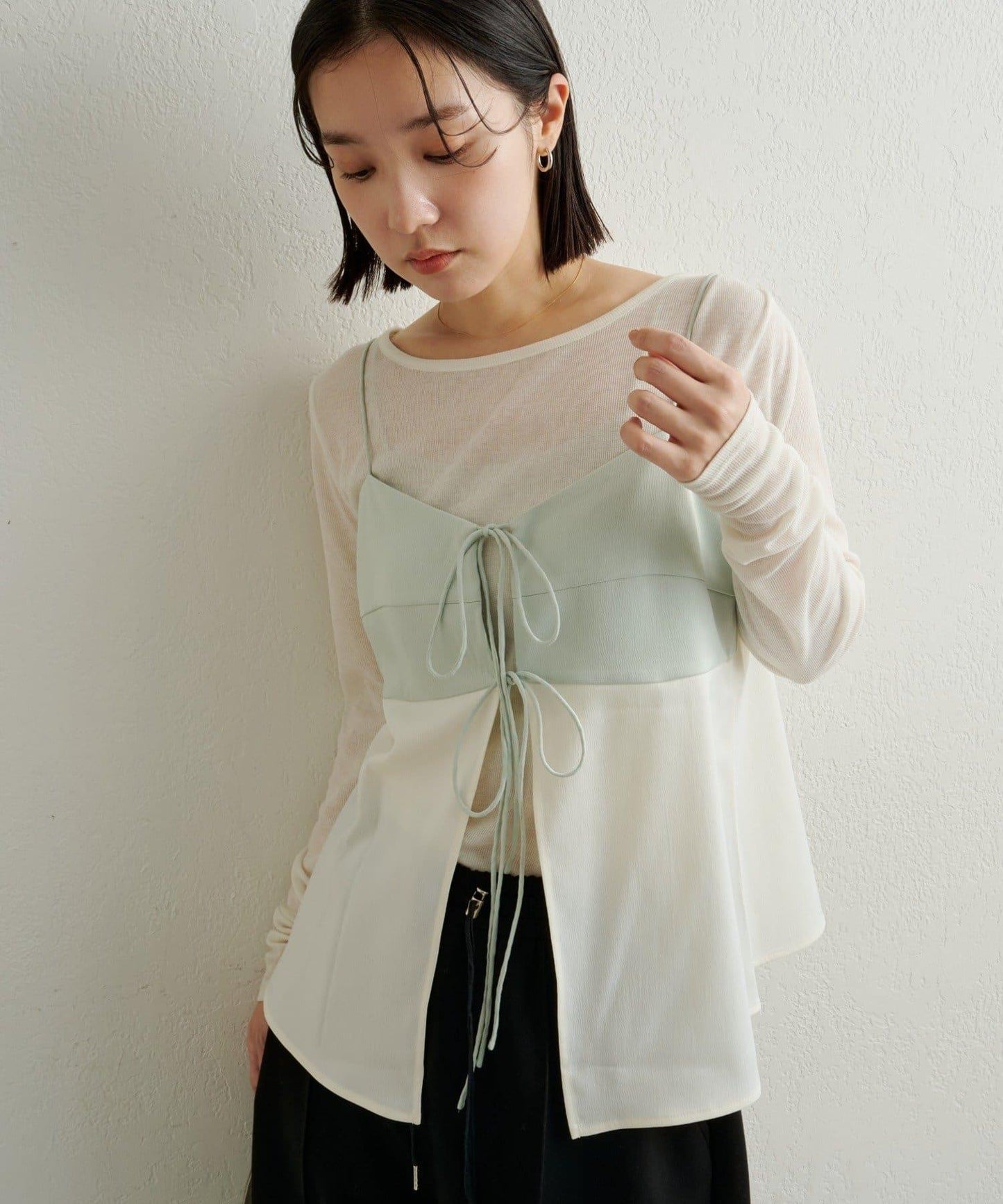 緞面蝴蝶結吊帶背心