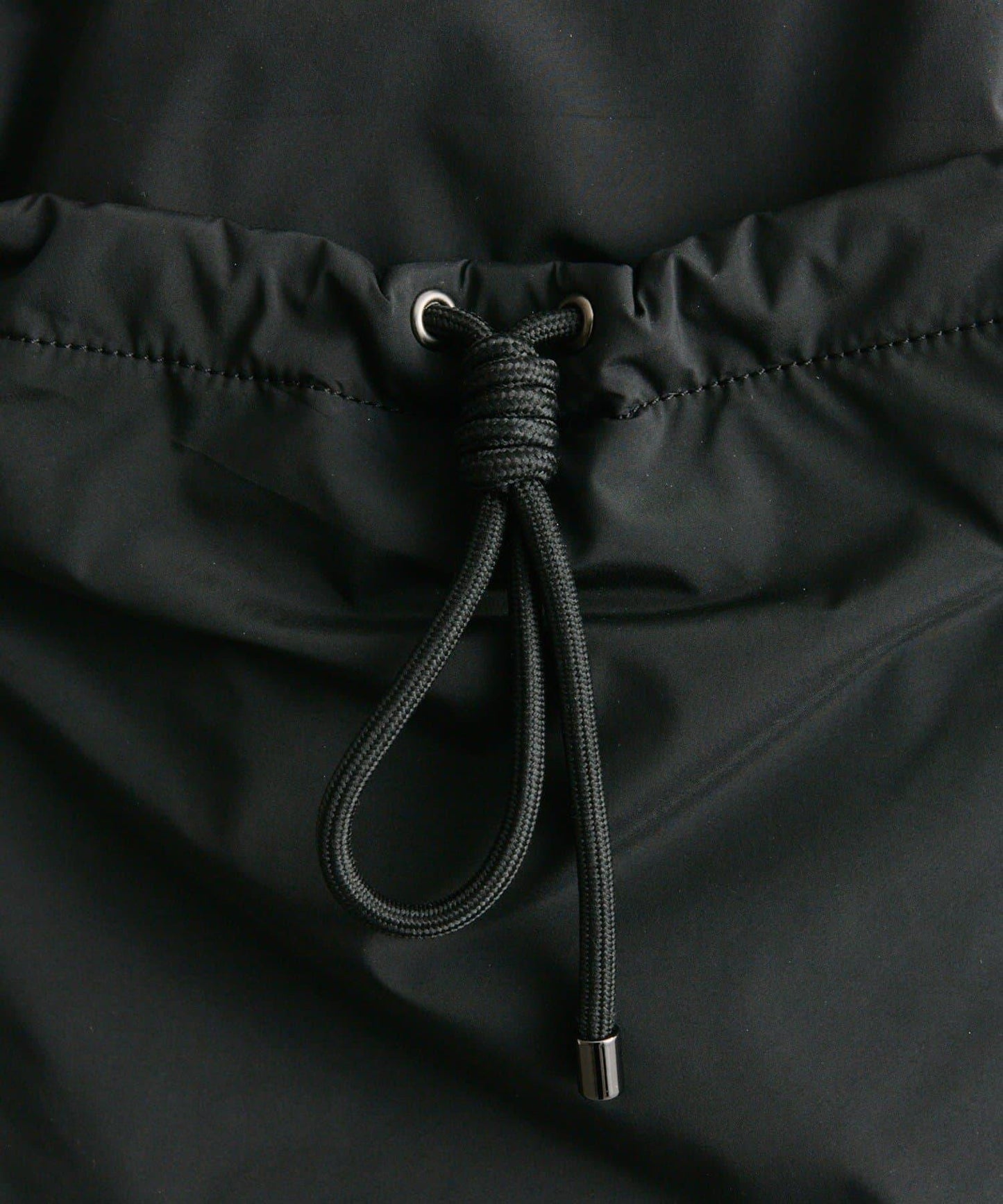 防潑水/A4尺寸兼容抽繩雙肩包