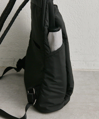 防潑水/A4尺寸兼容抽繩雙肩包