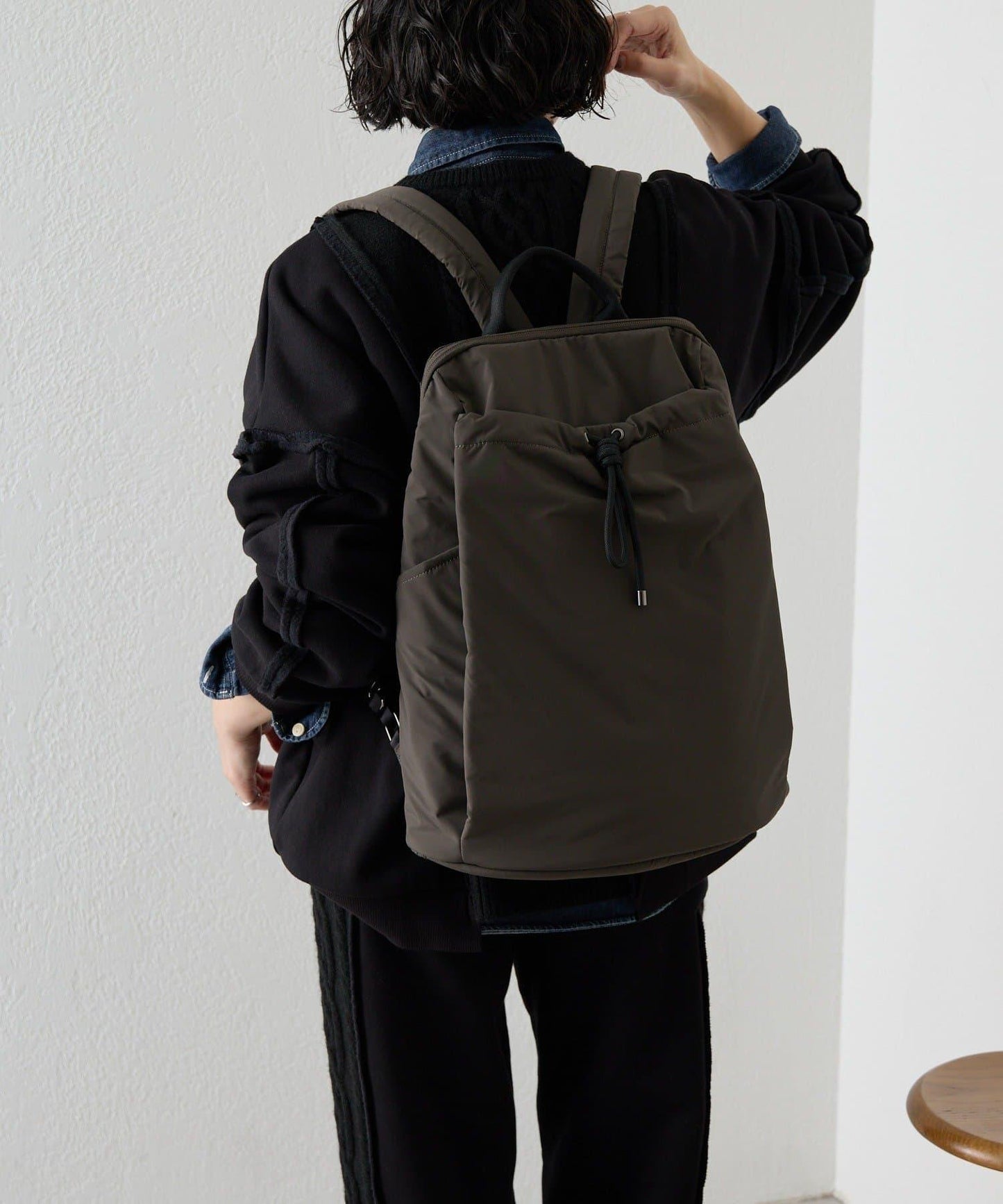 防潑水/A4尺寸兼容抽繩雙肩包