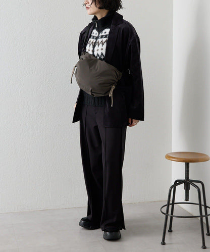 防潑水/超輕量300g抽繩單肩包