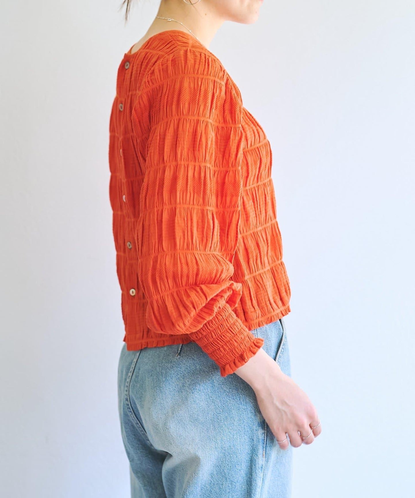 《近日開始》棉質褶皺襯衫