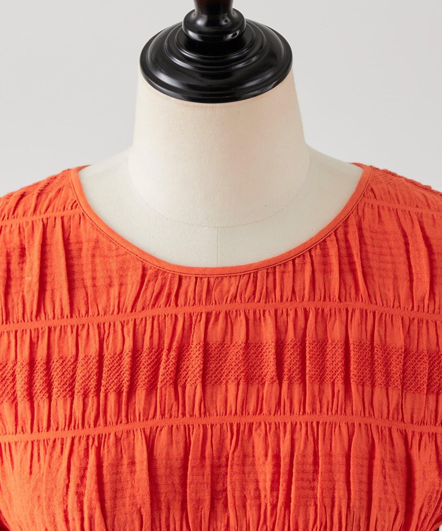 《近日開始》棉質褶皺襯衫