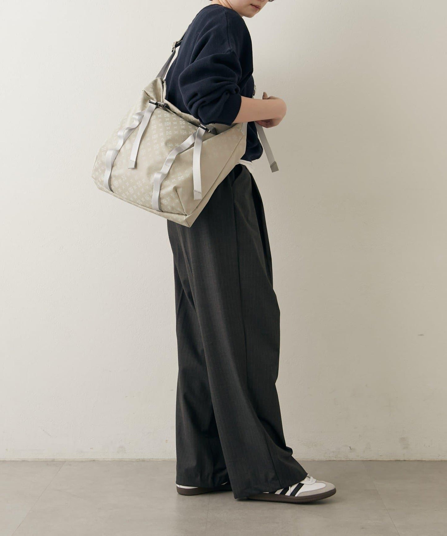 尼龍提花金屬扣單肩包 L