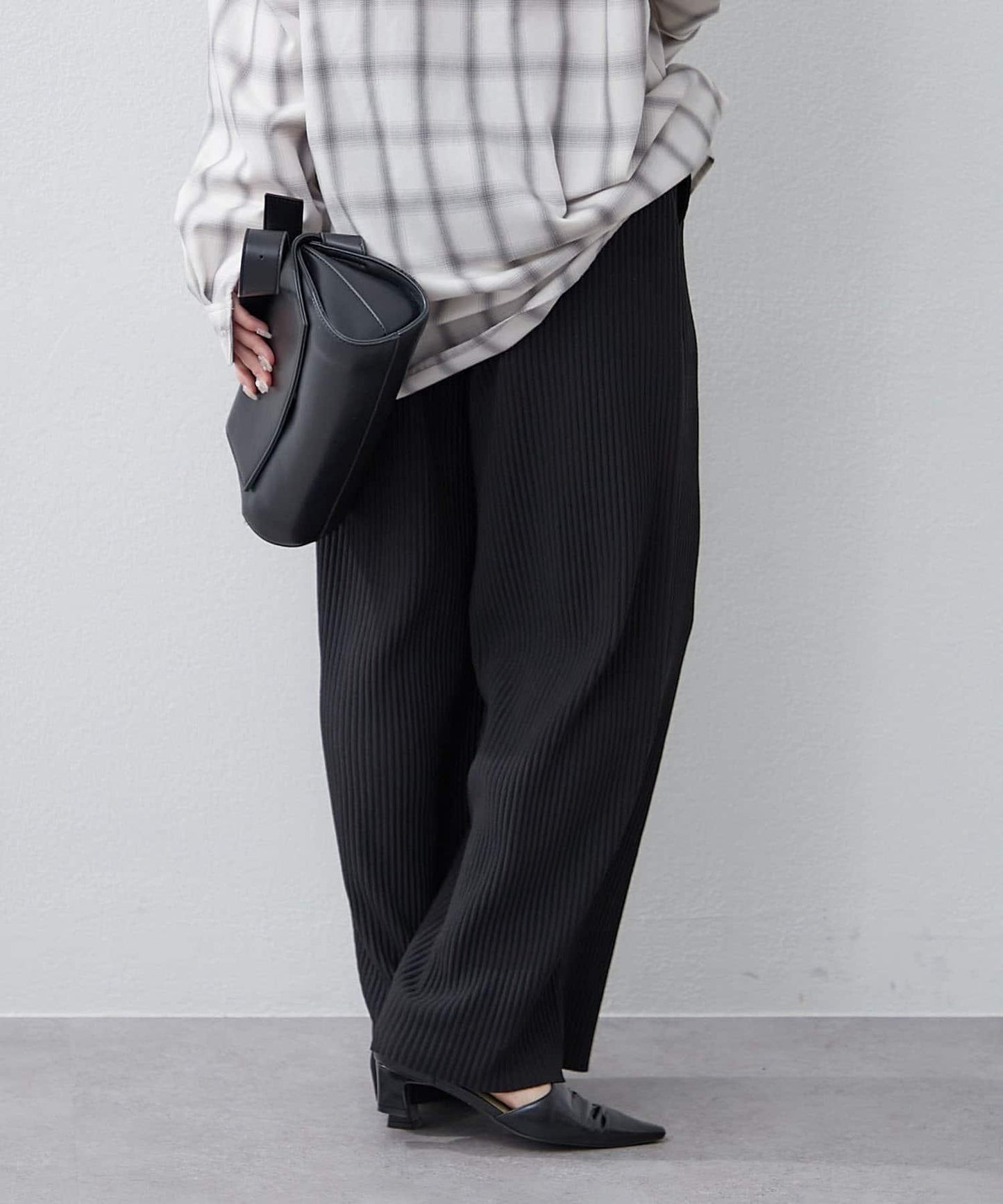 【RMAF】剪裁百褶長褲