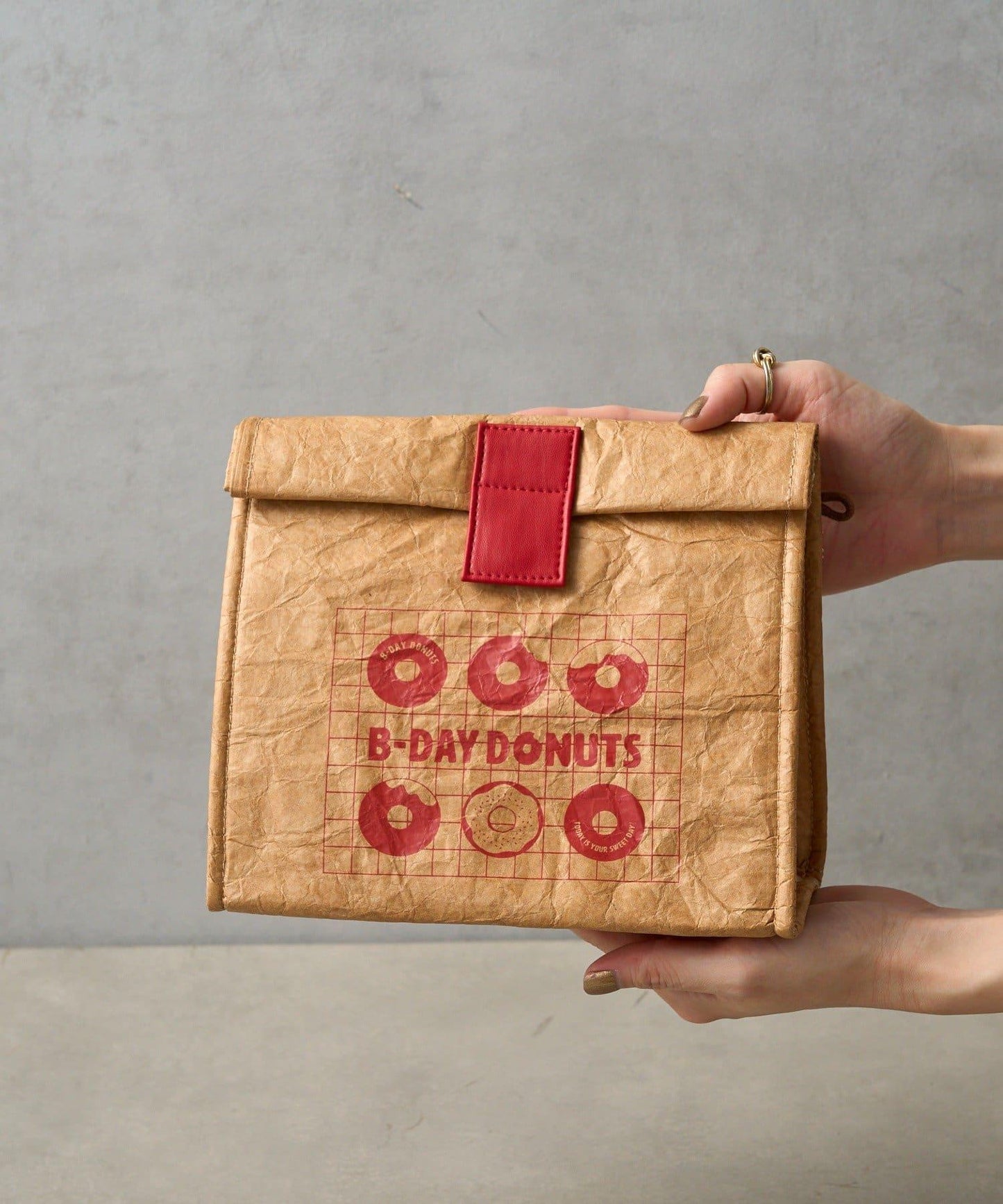 B-DAY DONUTS 泰維克保溫午餐袋