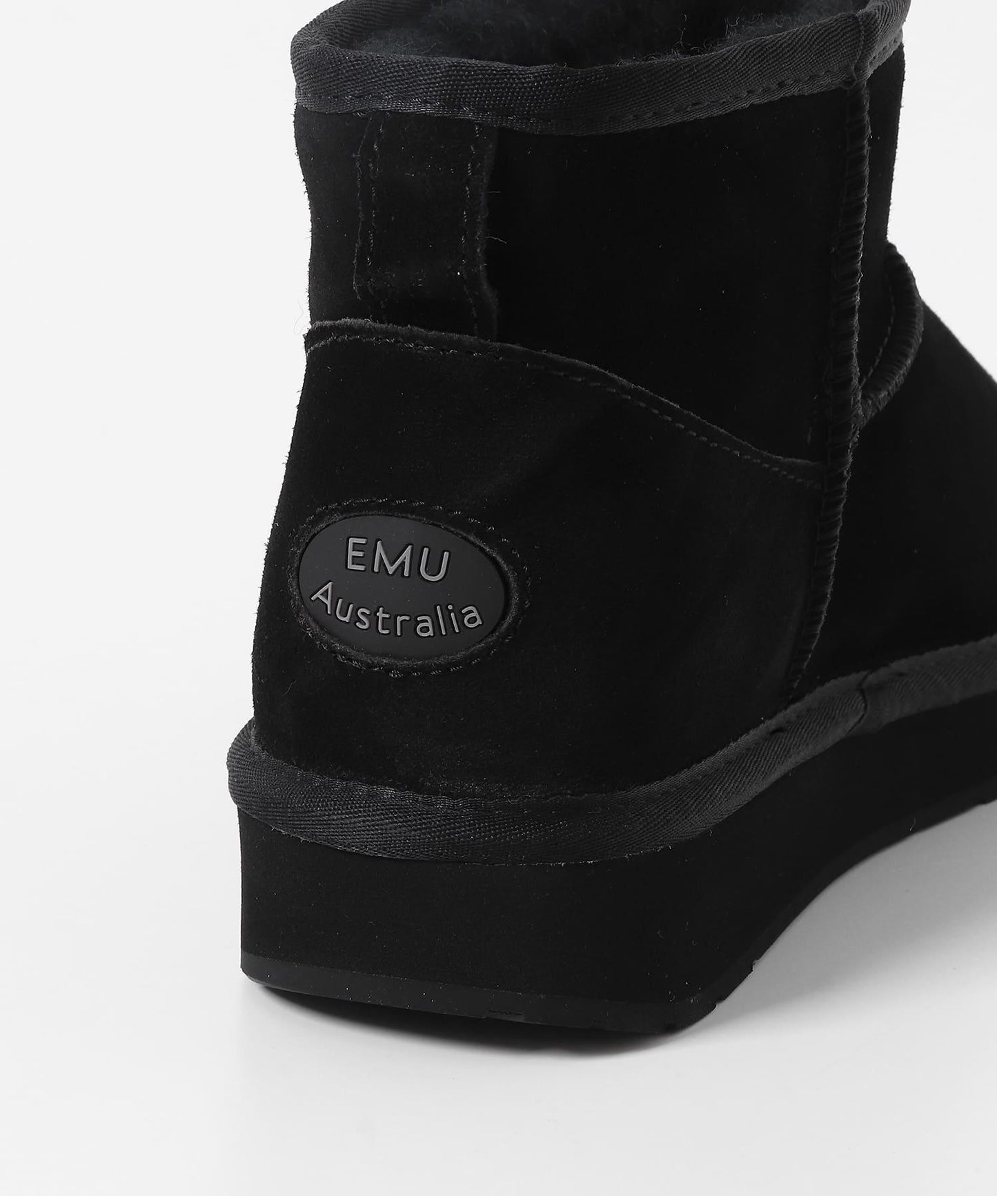 EMU 厚底短筒羊毛靴