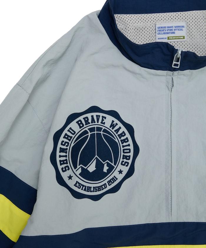 C&B尼龍套頭風衣