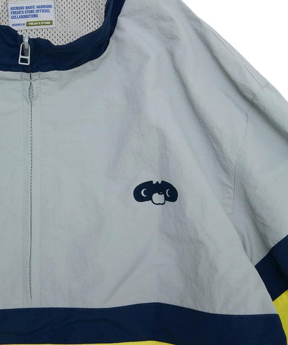 C&B尼龍套頭風衣