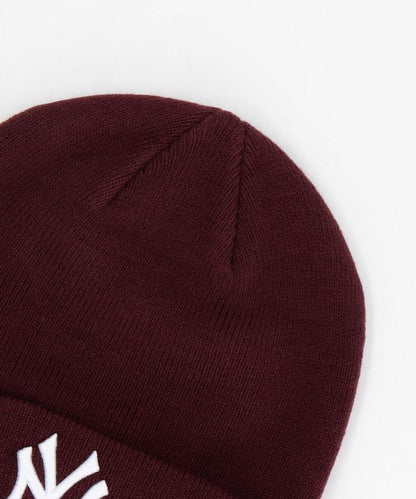 47 羅紋針織帽 Raised Logo