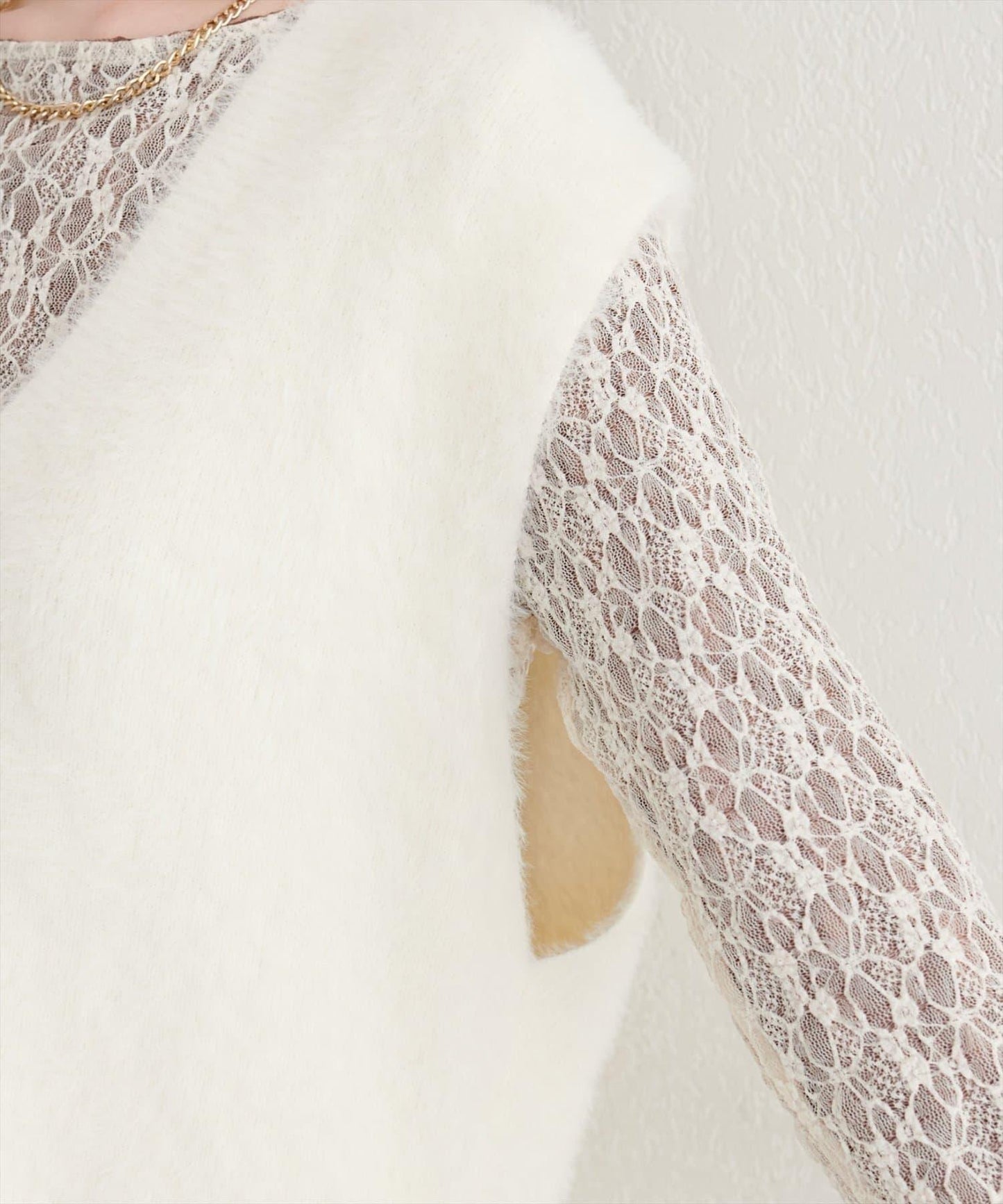 【natural couture】羽毛紗線針織背心