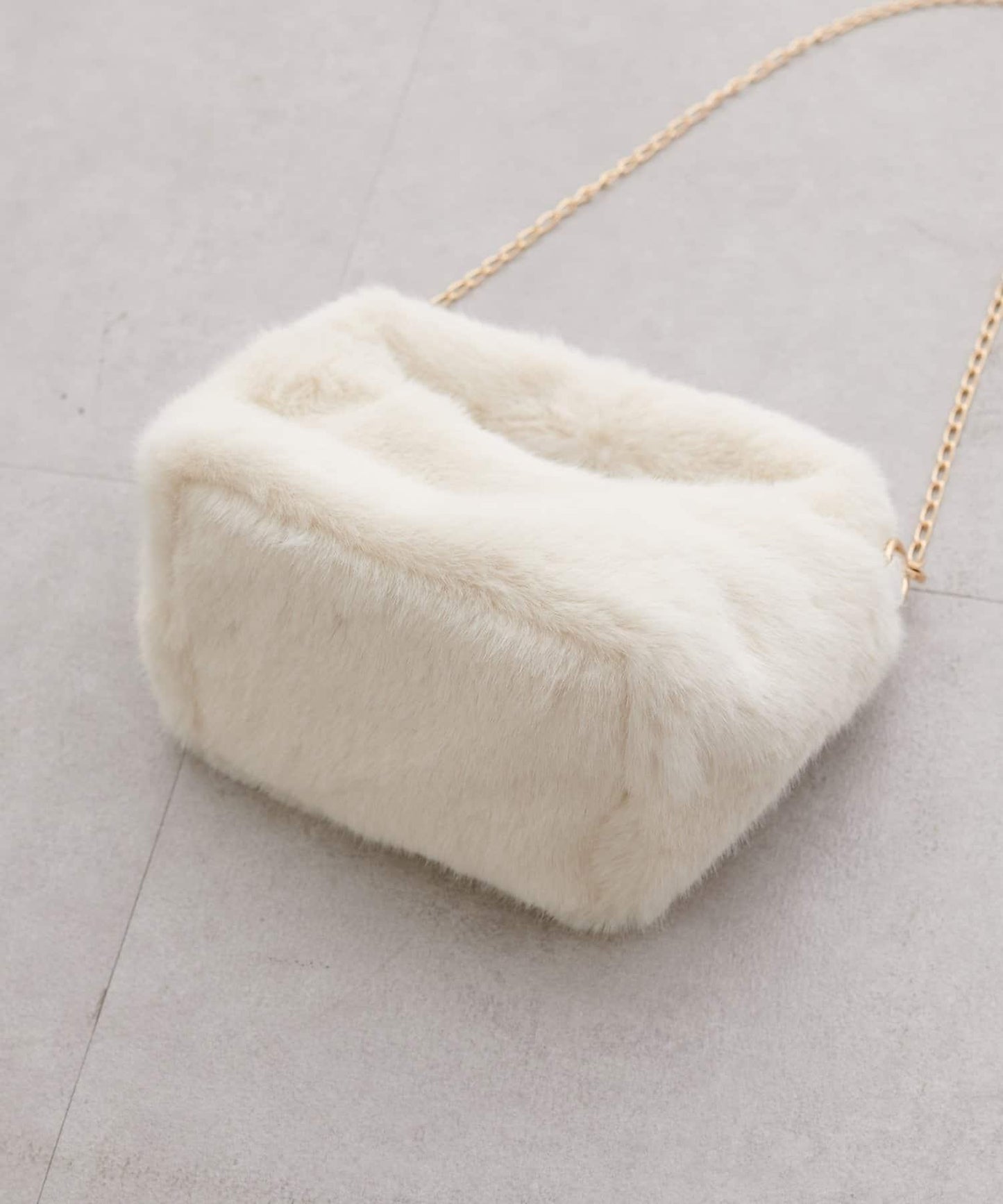 帶肩帶仿皮草包