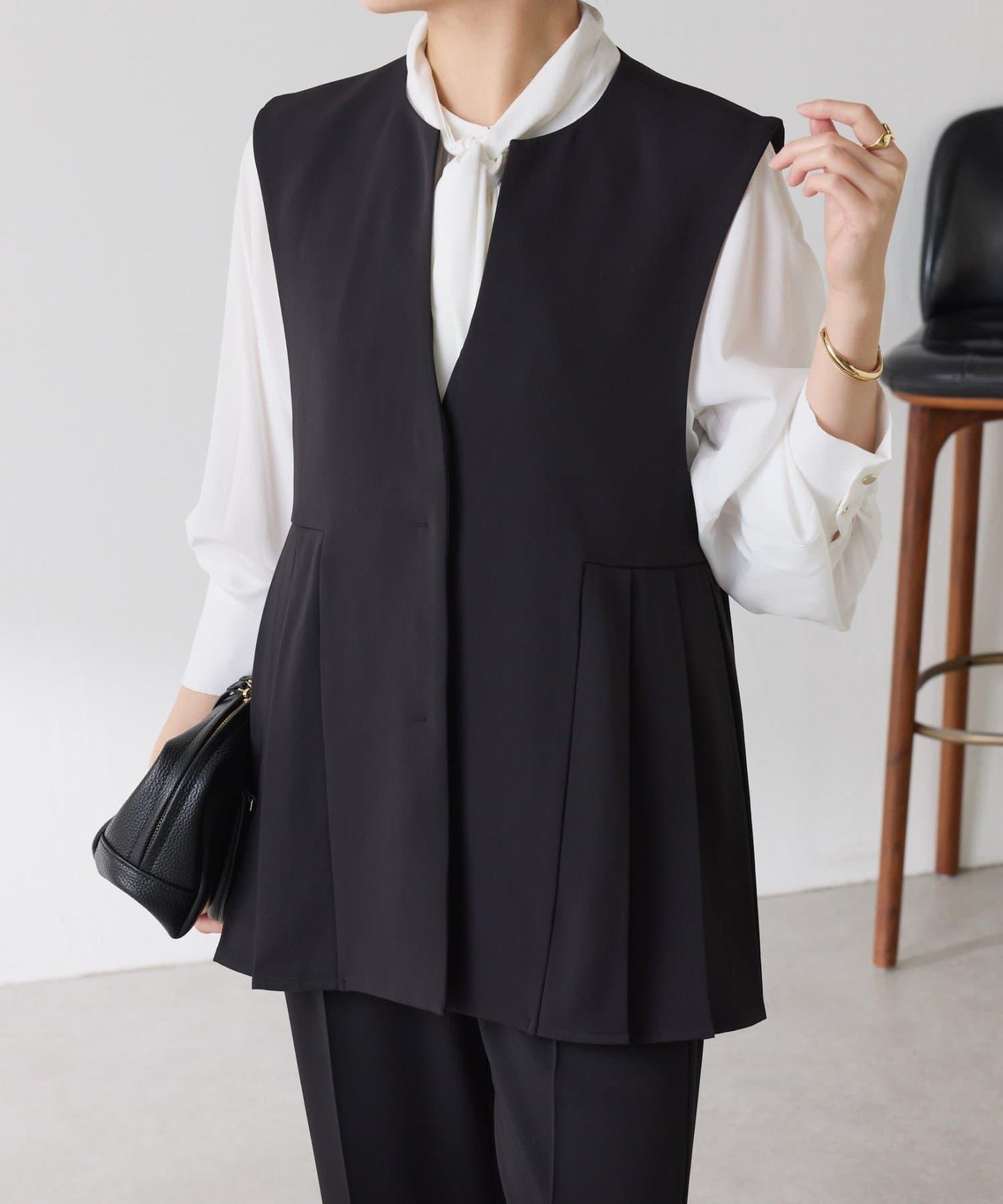 【臀部遮蓋】斜紋百褶馬甲/套裝/禮服