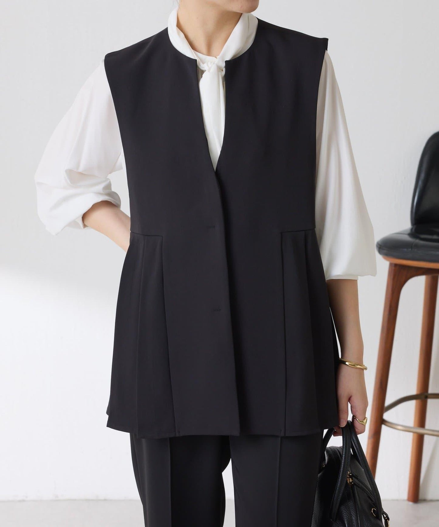 【臀部遮蓋】斜紋百褶馬甲/套裝/禮服