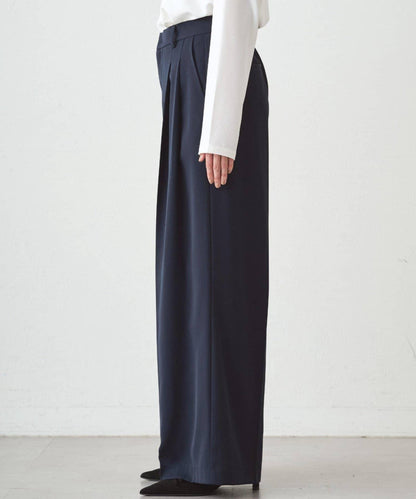 2褶寬鬆長褲