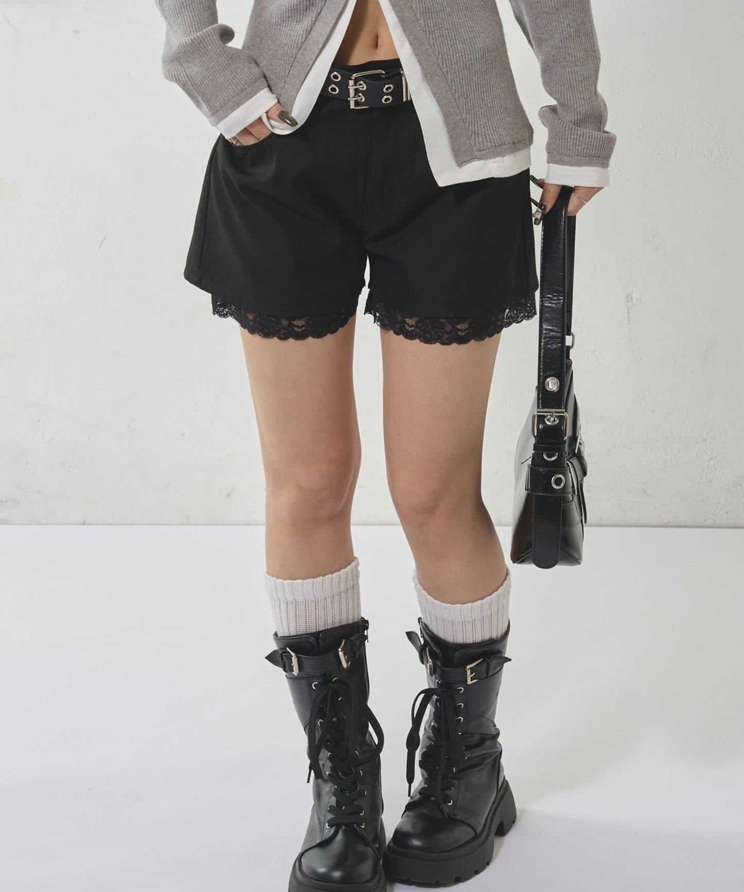 蕾絲拼接TR短褲