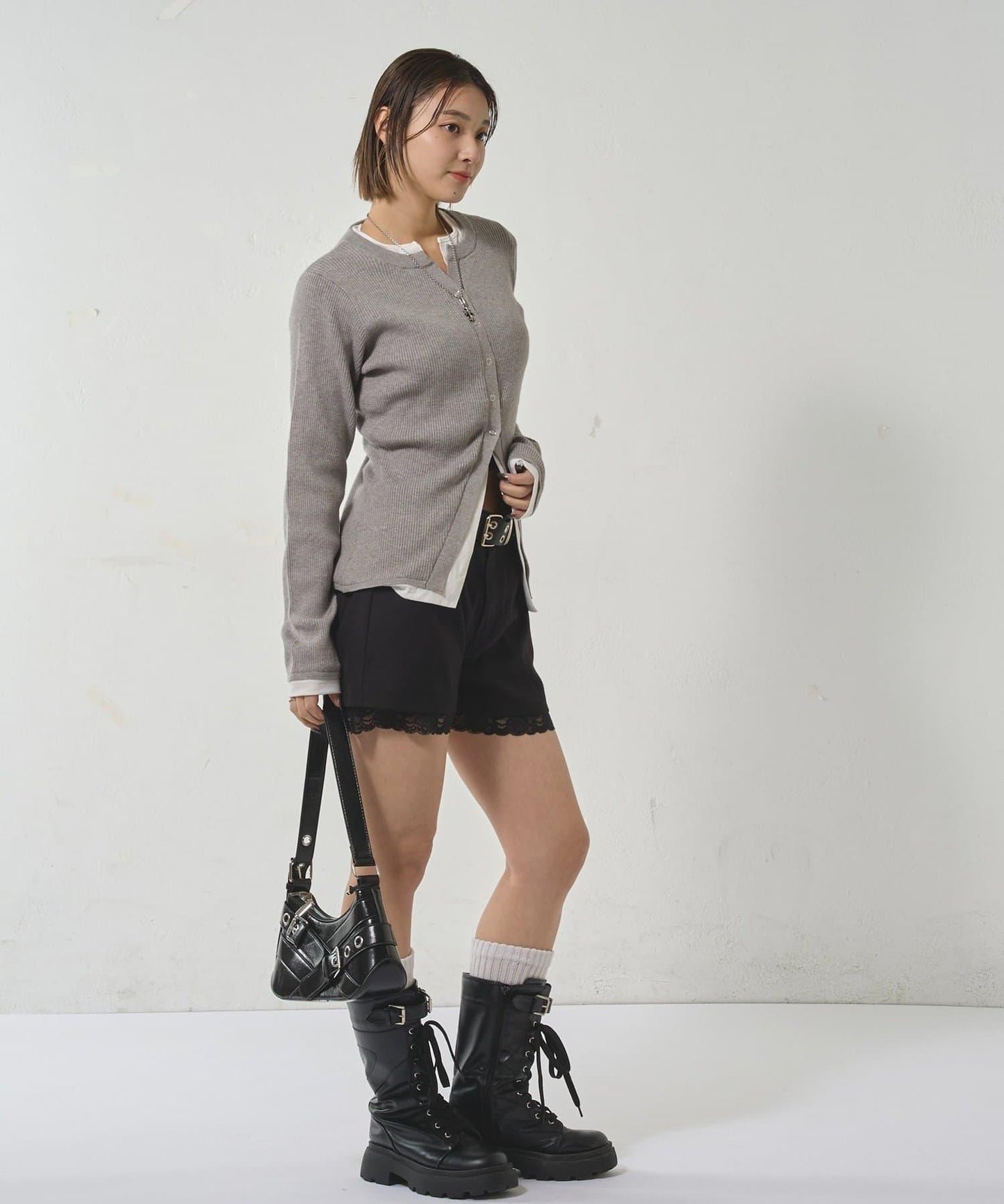 蕾絲拼接TR短褲