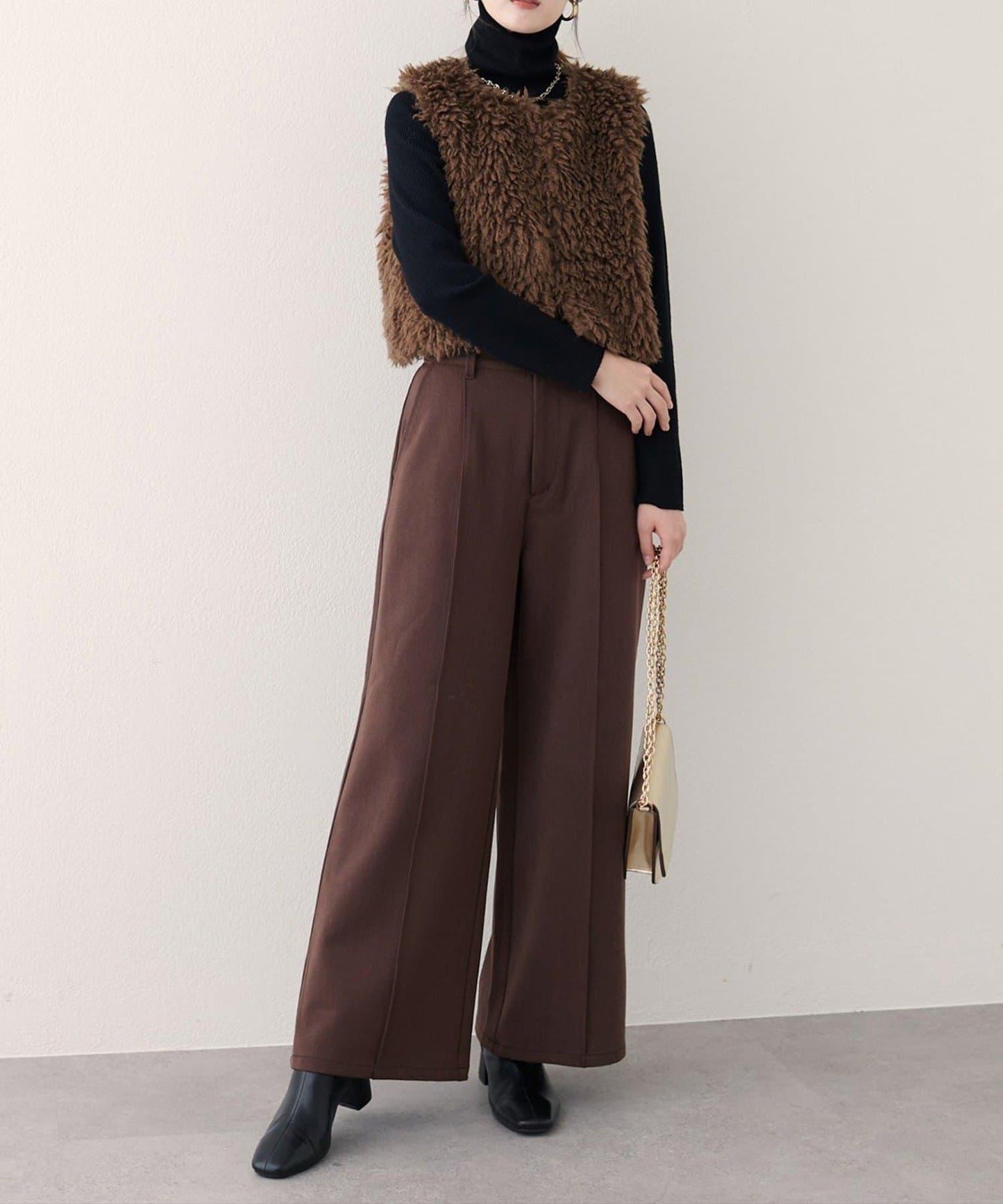 【EVERY.VERY niceclaup】仿皮草馬甲