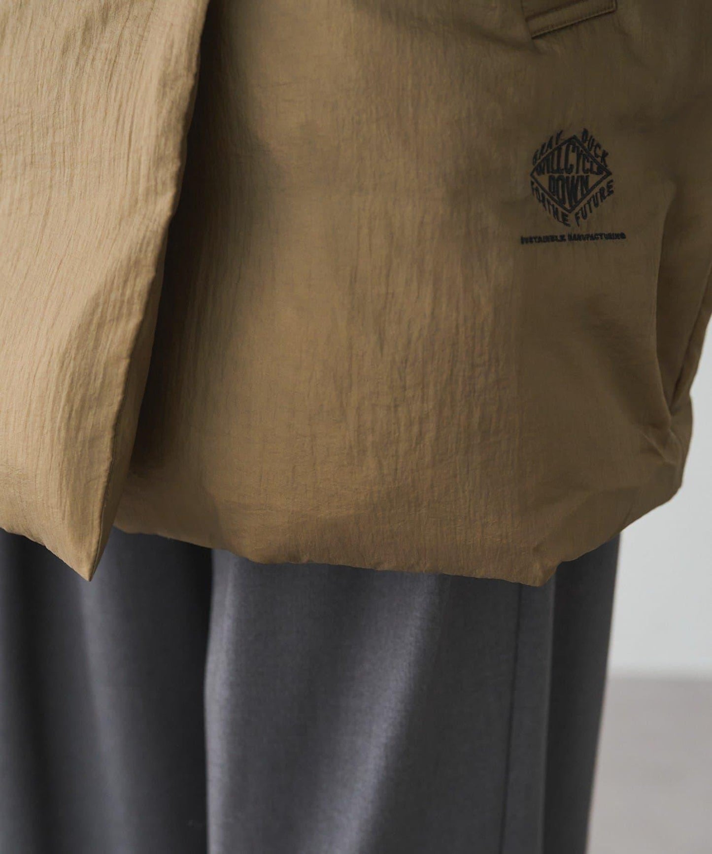 再生羽絨西裝領大衣