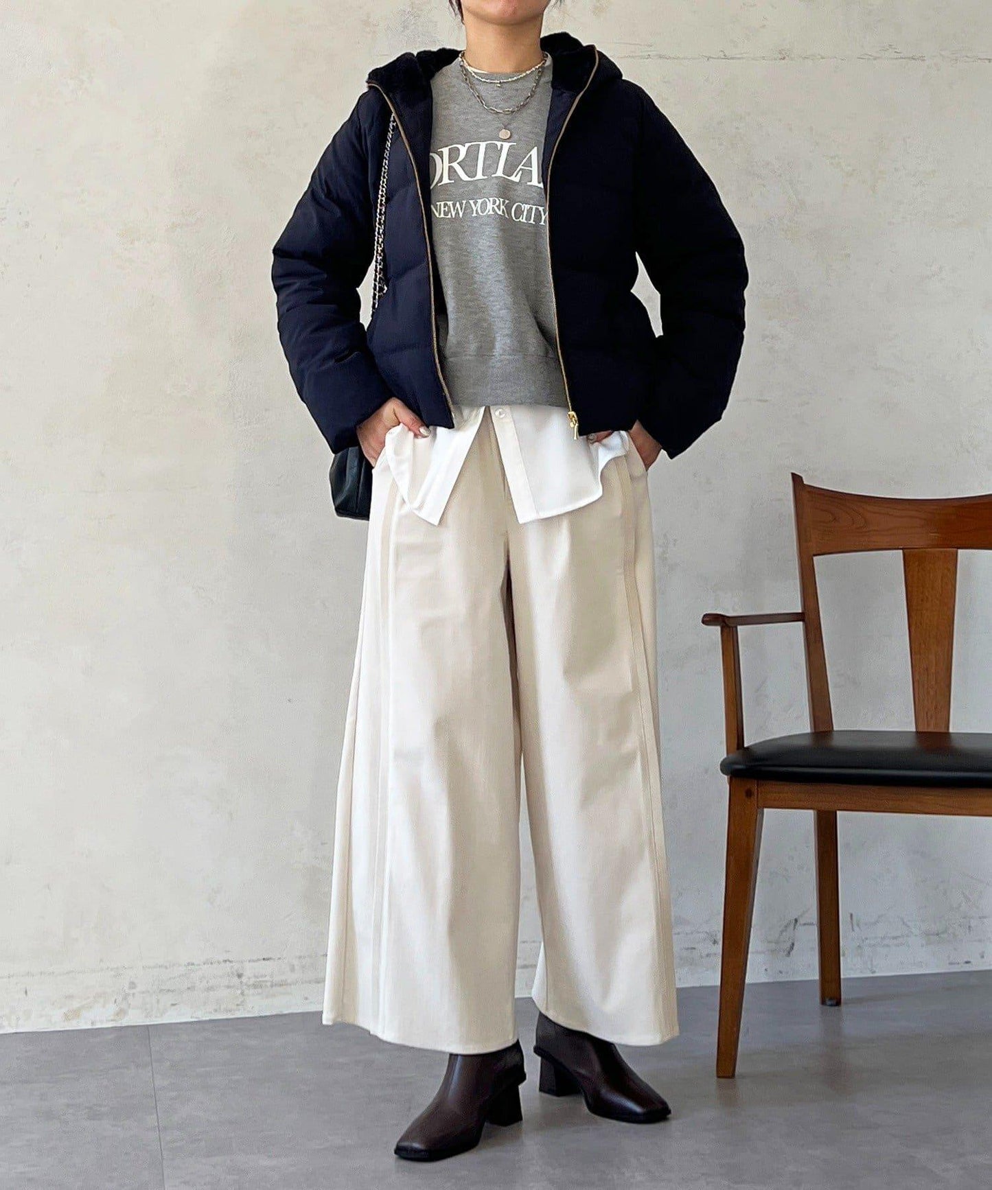 毛絨拼接輕薄羽絨服