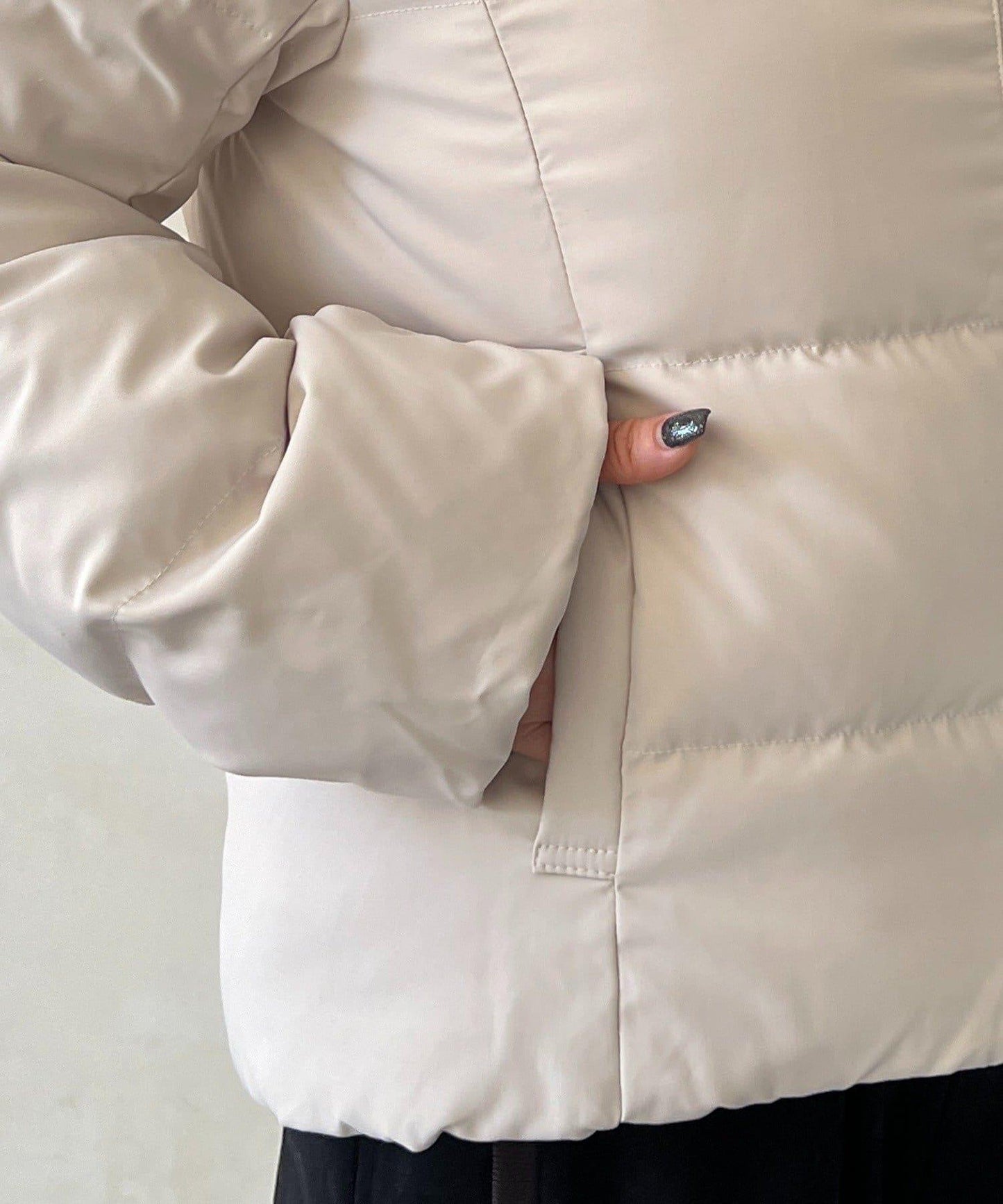 毛絨拼接輕薄羽絨服