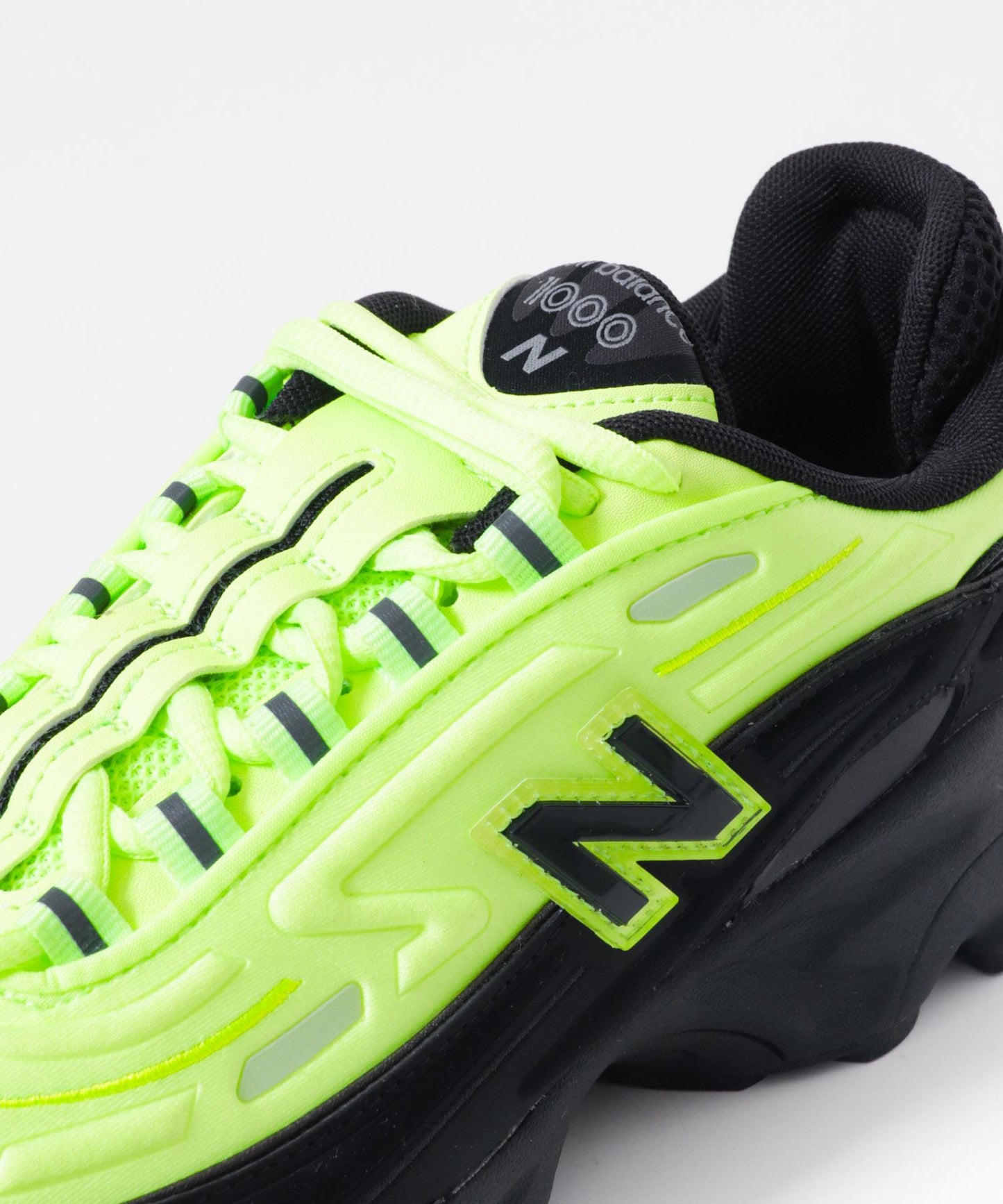 NEW BALANCE 1000D