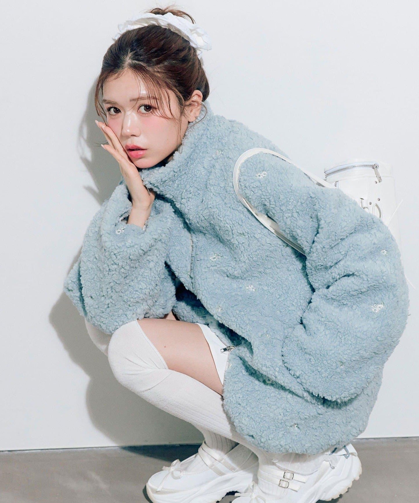 花卉刺繡羊羔絨短外套