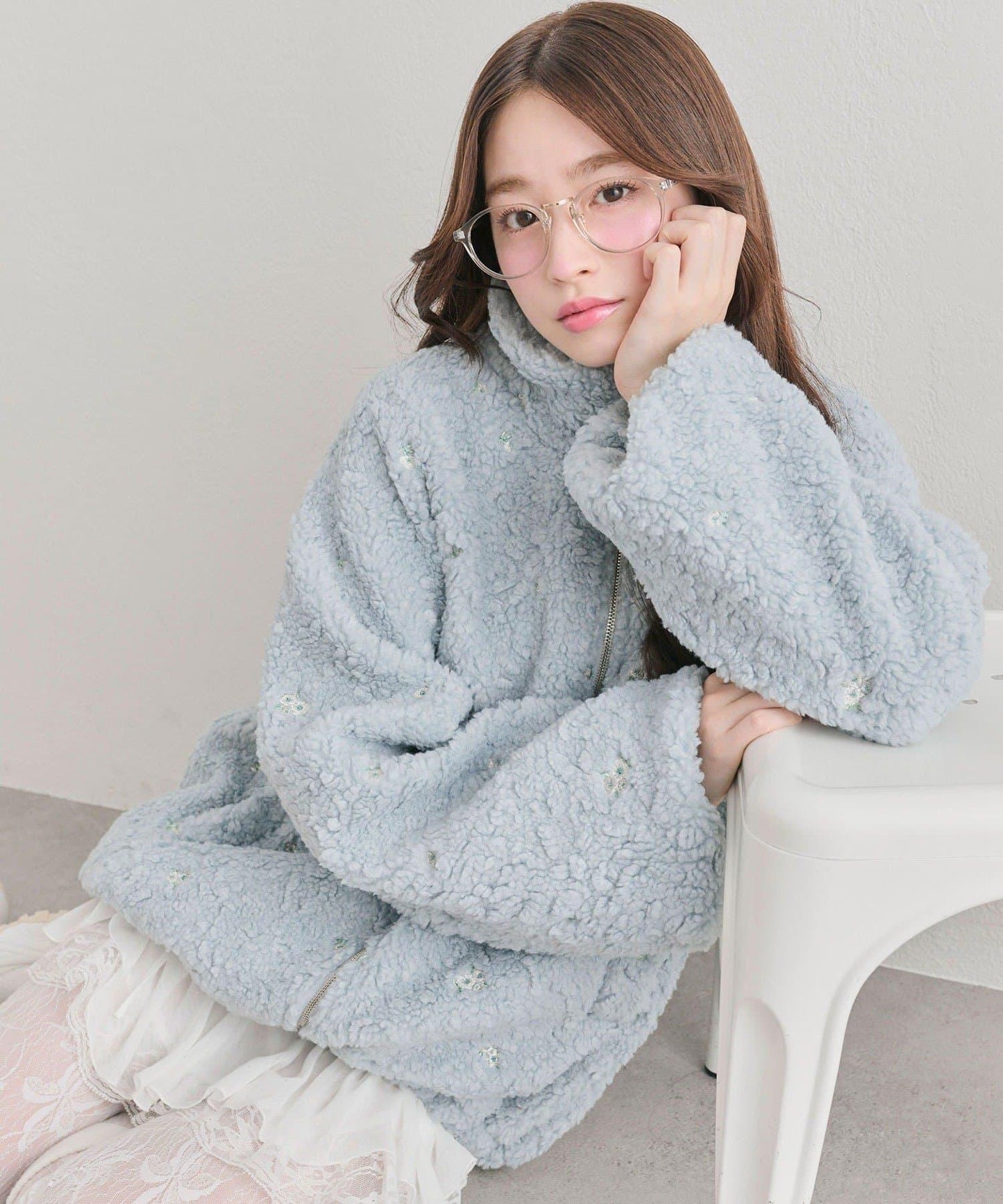 花卉刺繡羊羔絨短外套