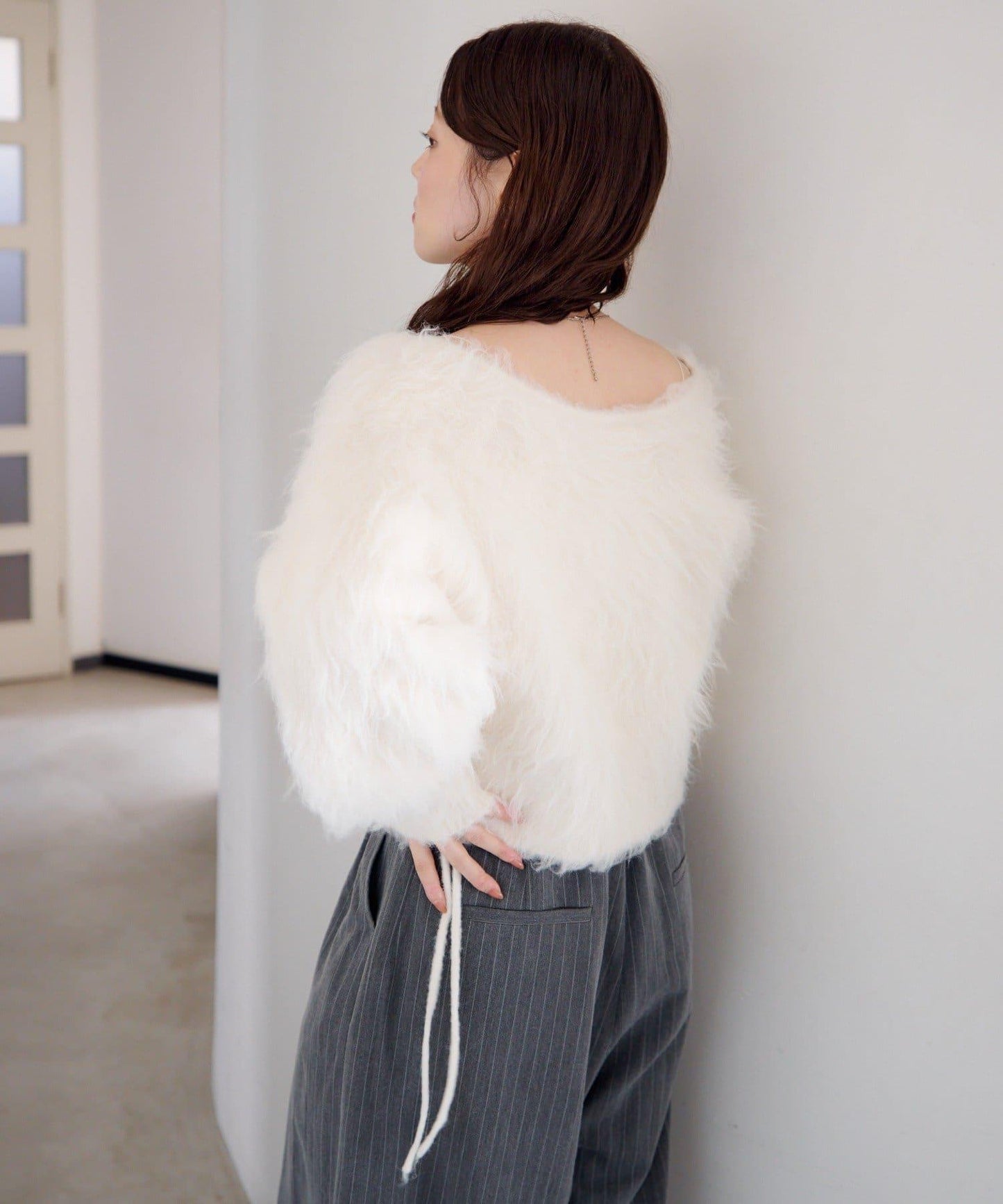 毛邊交叉針織衫