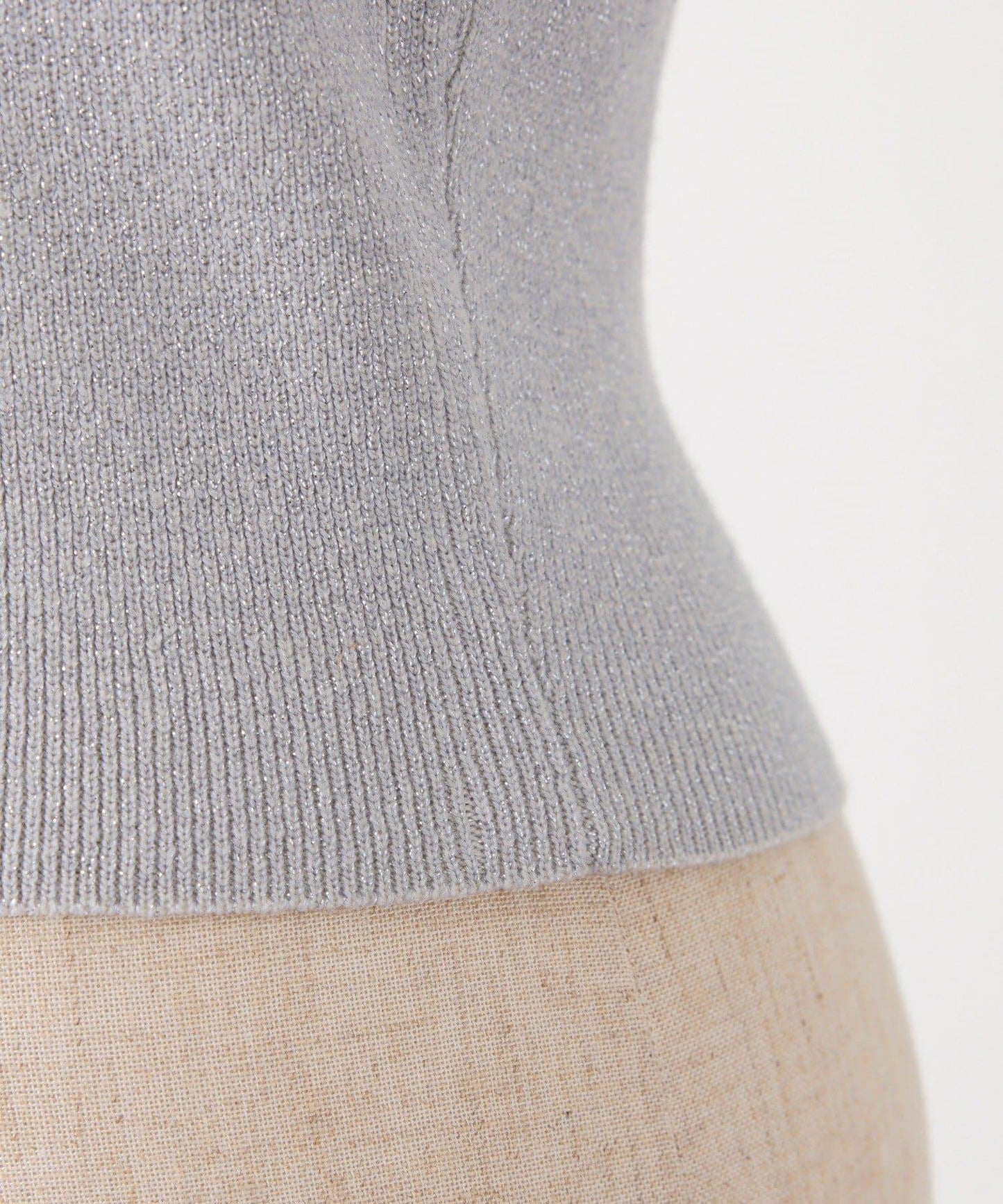 【Twinkle Collection】袖部毛絨短外套+亮片吊帶上衣套裝