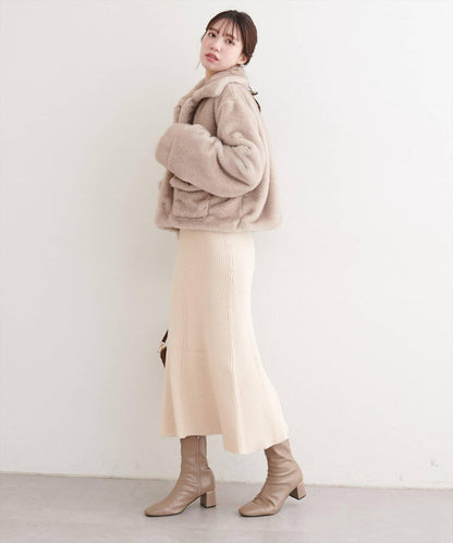 仿皮草短款外套