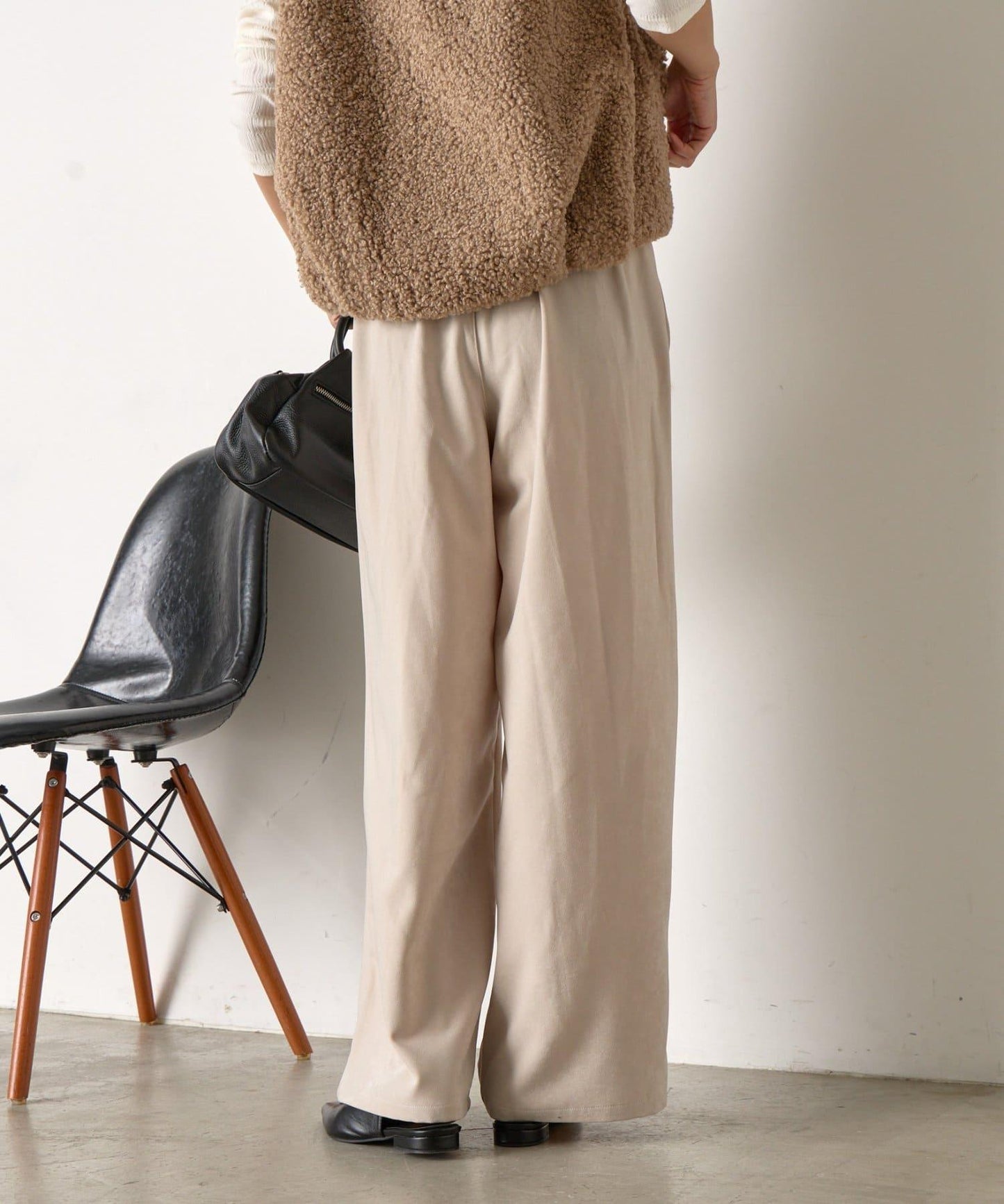 易打理寬鬆長褲