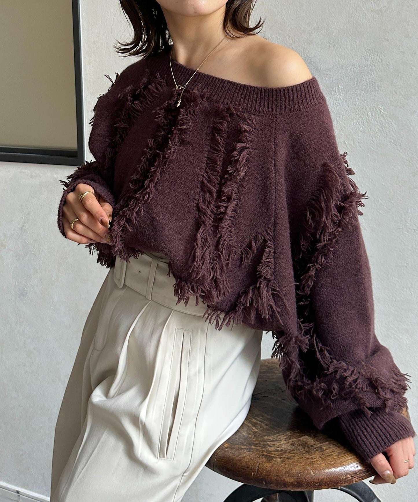 波浪流蘇短款針織衫