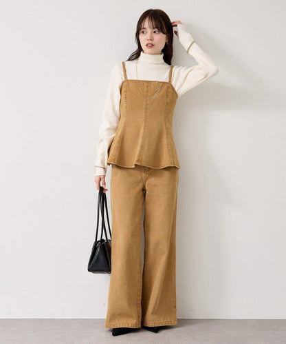 下襬開叉喇叭牛仔褲