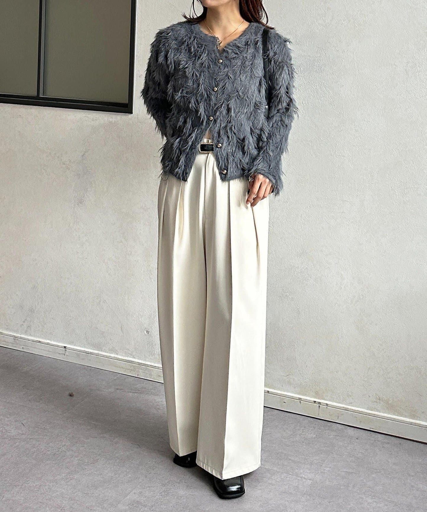 金色紐扣羽毛針織開衫