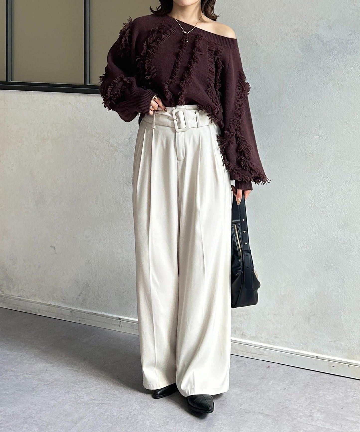 波浪流蘇短款針織衫