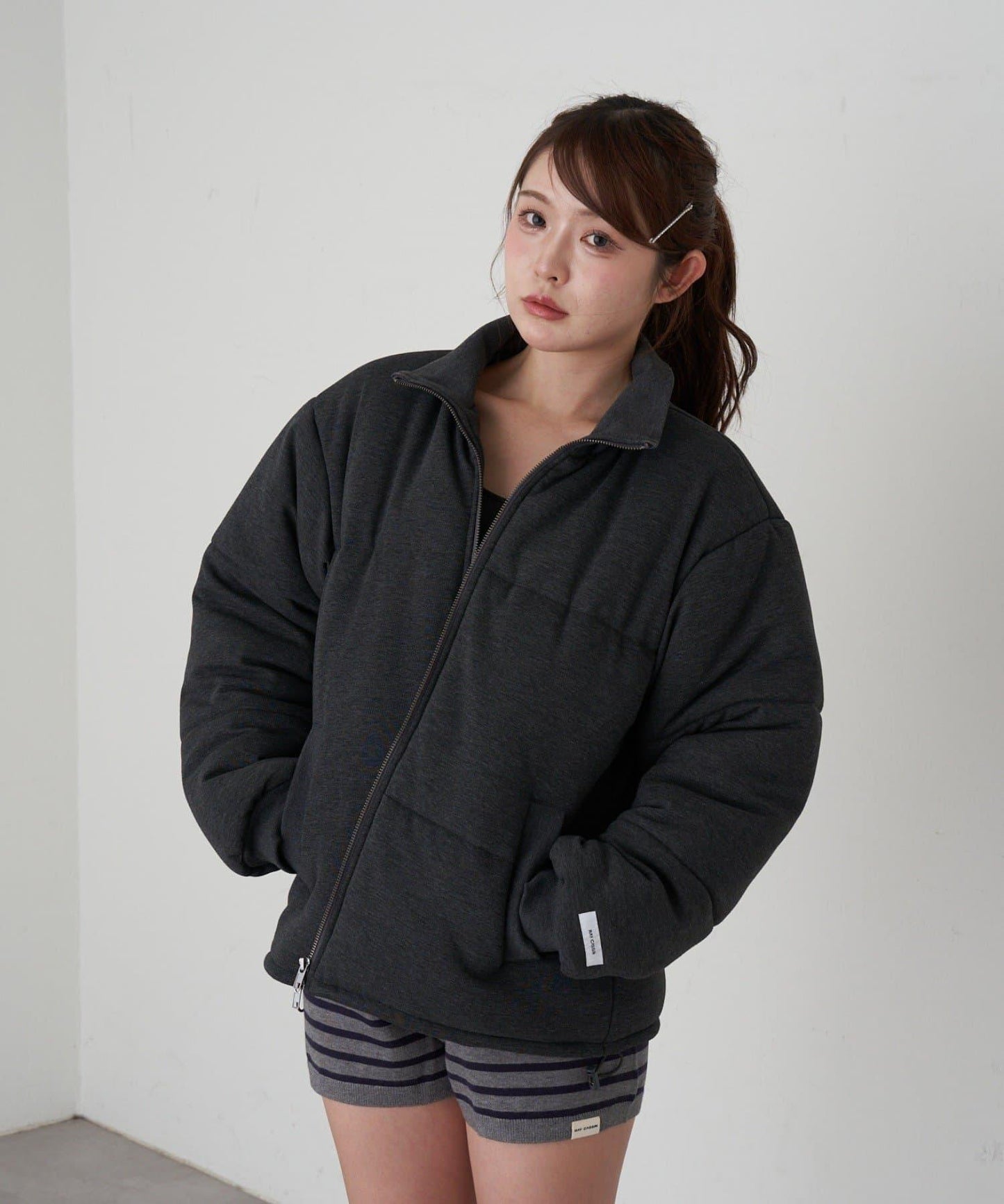 剪裁標誌羽絨服