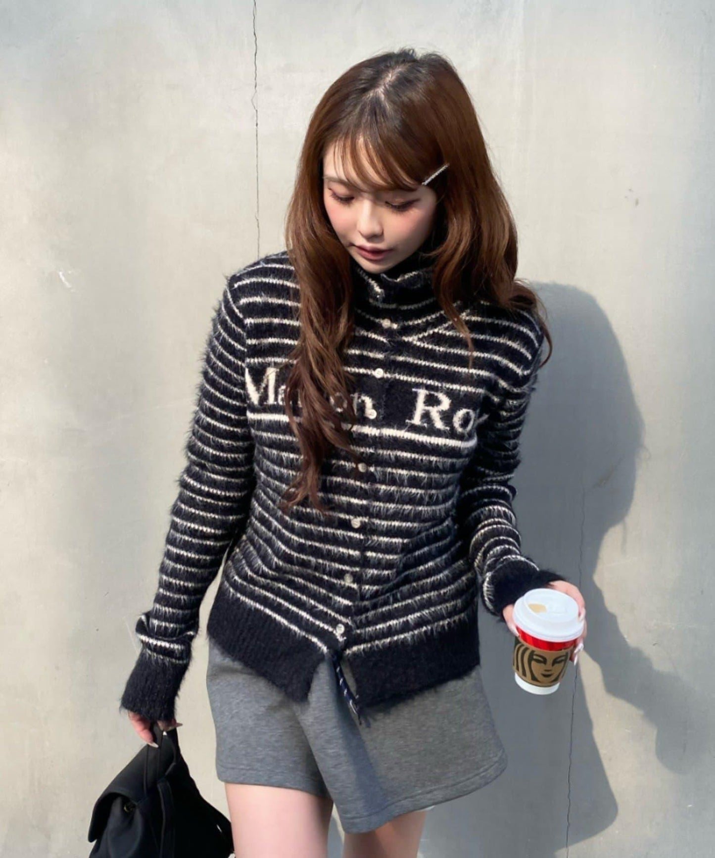 毛絨質感標誌紐扣開衫