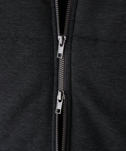 剪裁標誌羽絨服