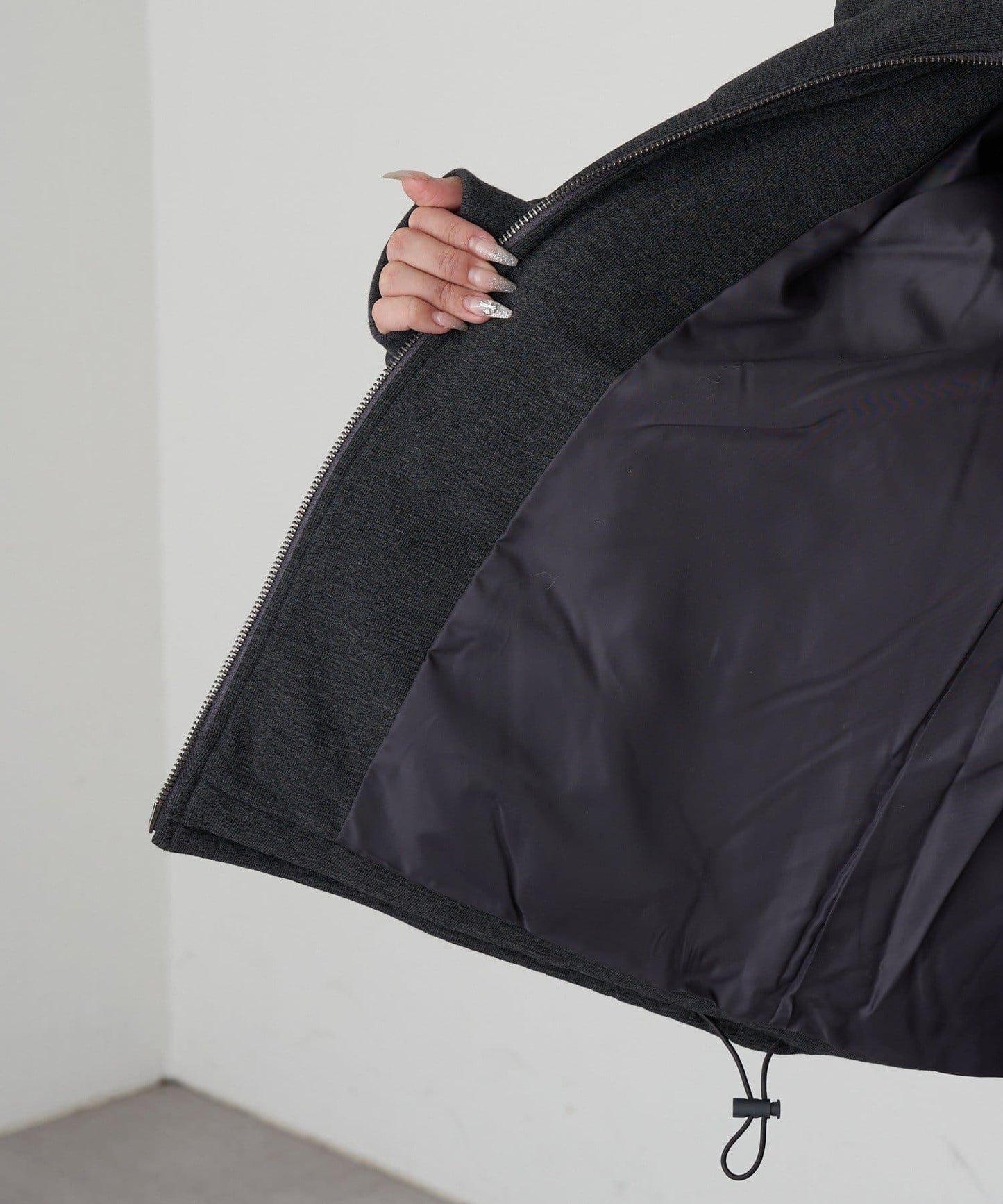 剪裁標誌羽絨服